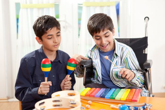 Os benefícios da Musicoterapia no desenvolvimento infantil